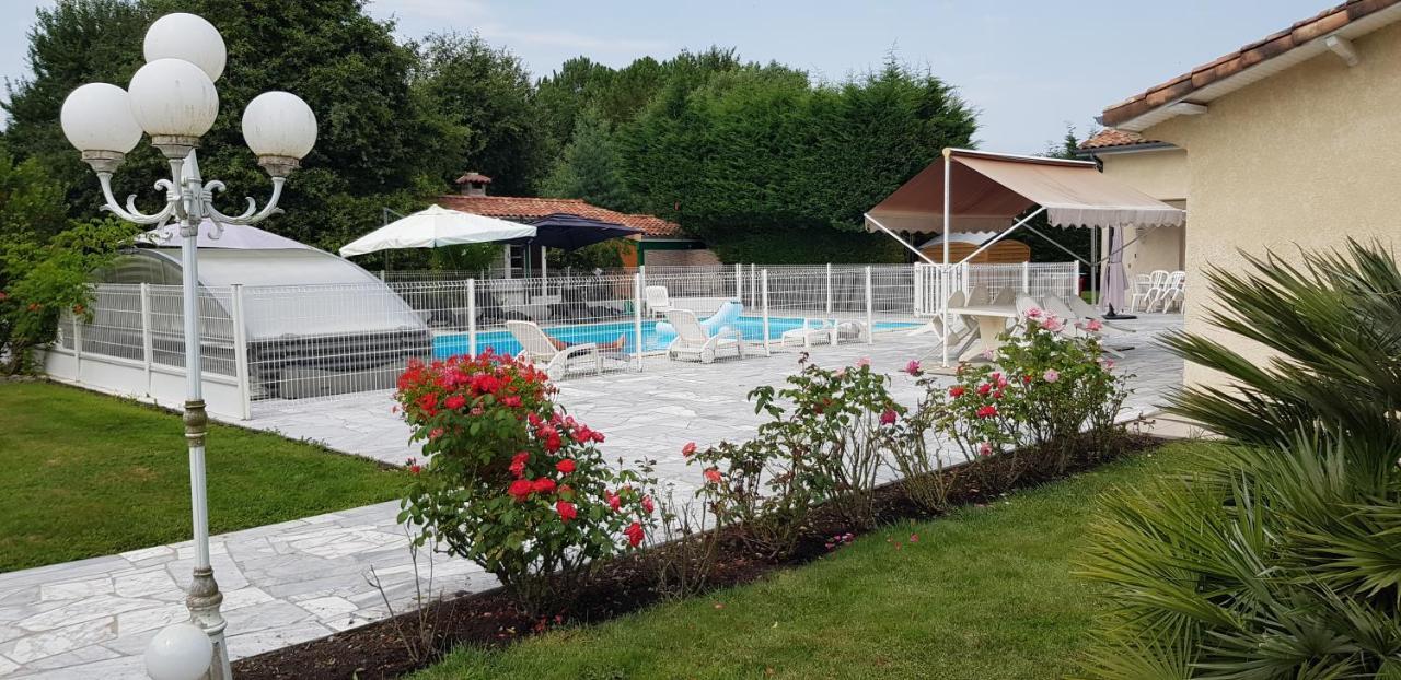 Le Cabassou Du Medoc Begadan Exterior photo