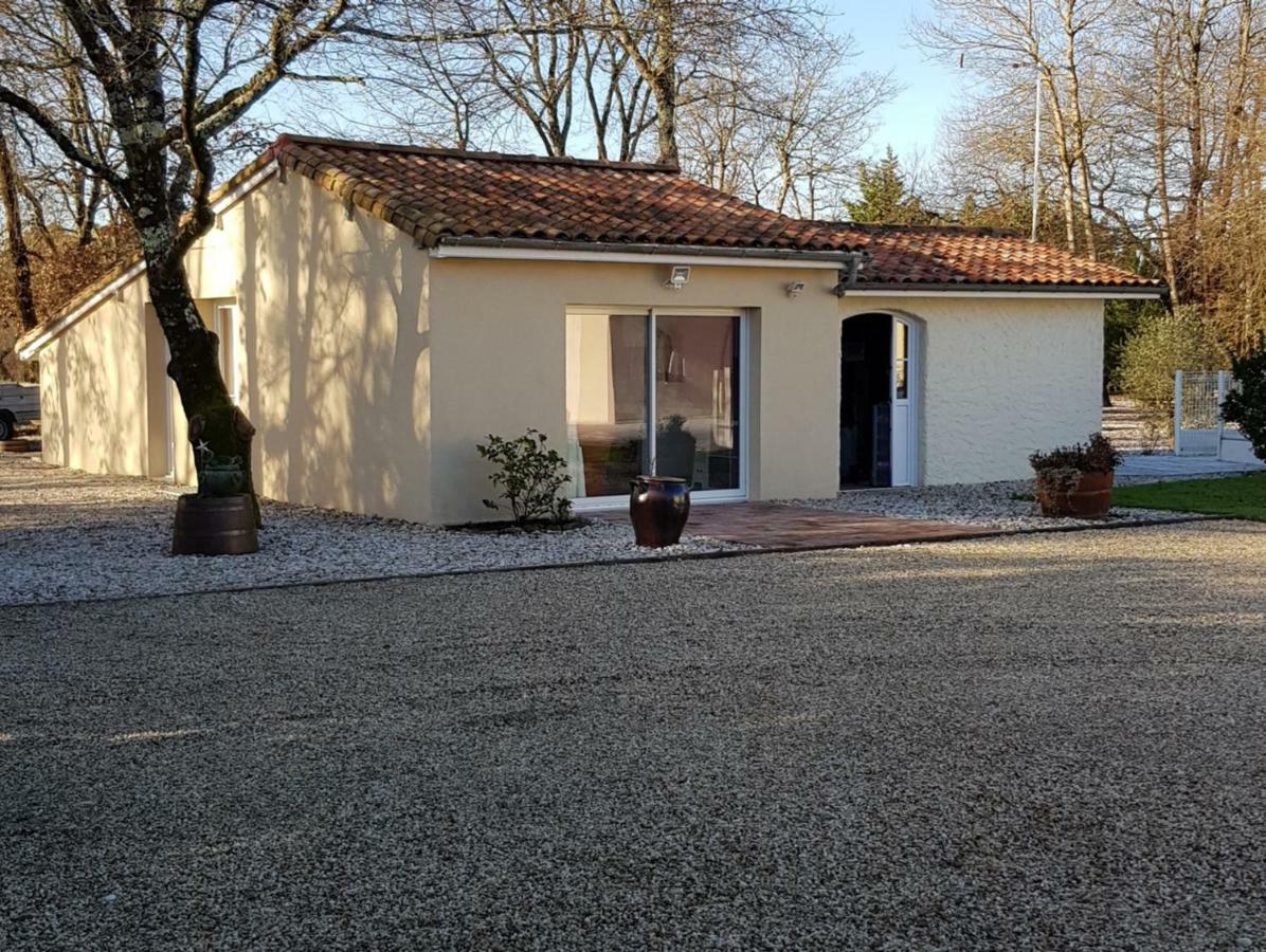 Le Cabassou Du Medoc Begadan Exterior photo
