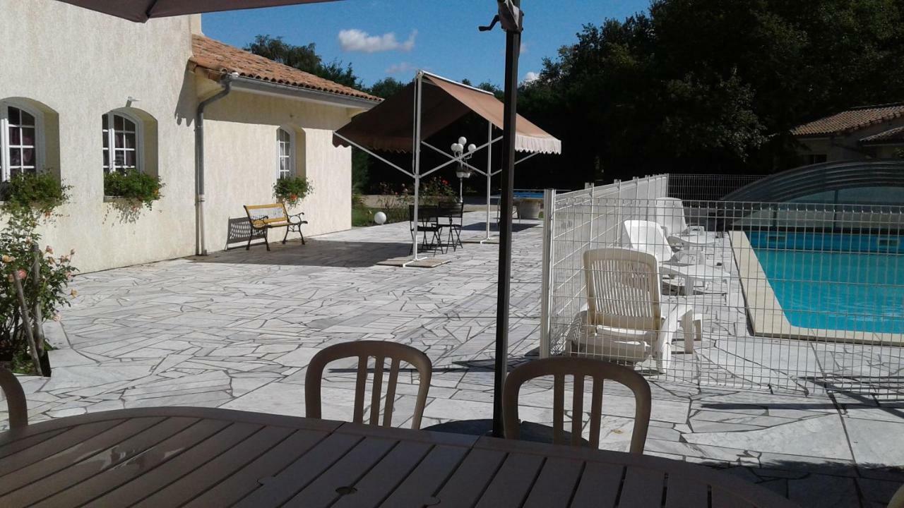 Le Cabassou Du Medoc Begadan Exterior photo